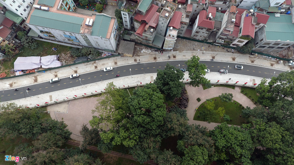 Toàn cảnh tuyến phố dài 600 m làm 17 năm mới xong